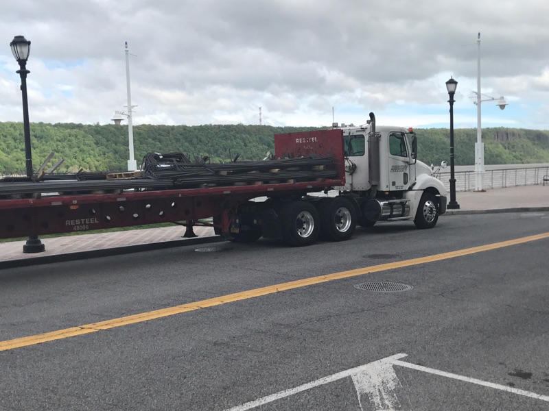 flatbed truck using the jake brake